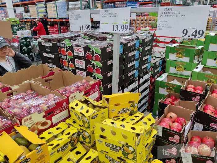 独家!【加东版】Costco店内实拍,有效期至5月17日!免费薅iPhone Air、网红芝麻酱.99、雅顿眼胶.99、冻三文鱼.99、哈根达斯.99、香蕉船防晒.99、水牙线.99、卫生巾.49!