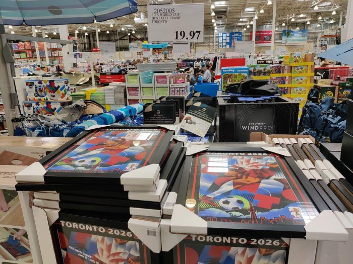 独家!【加东版】Costco店内实拍,有效期至5月24日!澳洲羊腿减、免费薅iPhone、雅顿眼胶.99、追觅扫地机器人9.99、鲜虾减、空气循环扇.99、护肝片.99、FIFA背包.99!