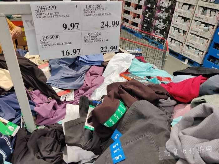 独家!【加东版】Costco店内实拍,有效期至5月31日!大量服饰.97起、有机蜂蜜.99、虾片.99、加拿大夹克.97、玻璃保鲜盒.99、蚊虫止痒器.99、圆筒冰淇淋.99!