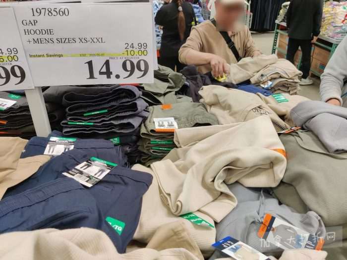 独家!【加东版】Costco店内实拍,有效期至5月31日!大量服饰.97起、有机蜂蜜.99、虾片.99、加拿大夹克.97、玻璃保鲜盒.99、蚊虫止痒器.99、圆筒冰淇淋.99!